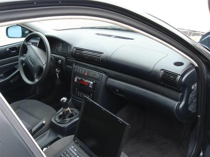 Audi A4 2.6 V6 ( Solgt ) billede 6