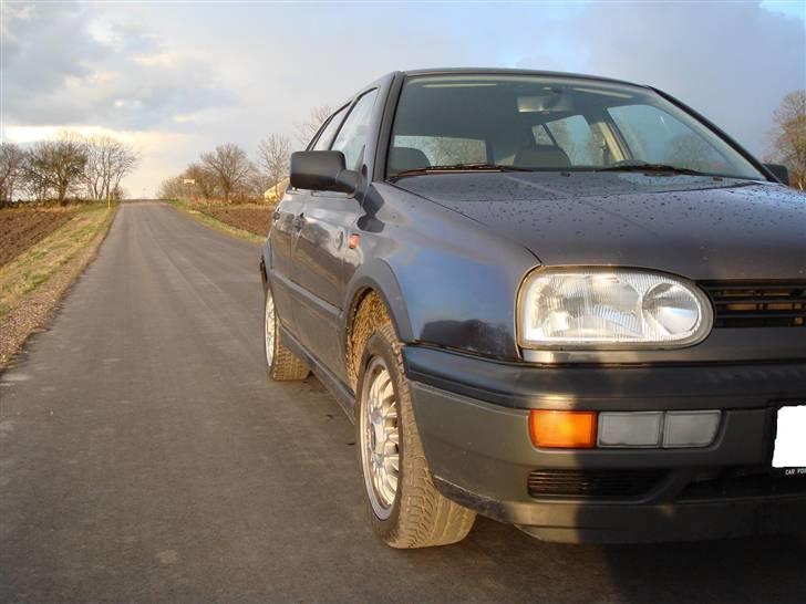 VW Golf III GTD ** SOLGT** billede 3