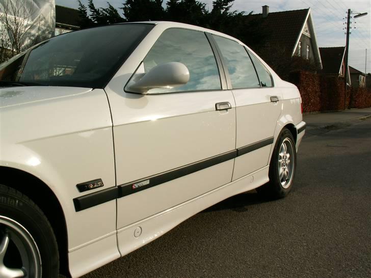 BMW E36 318i - M3 sidelister billede 10