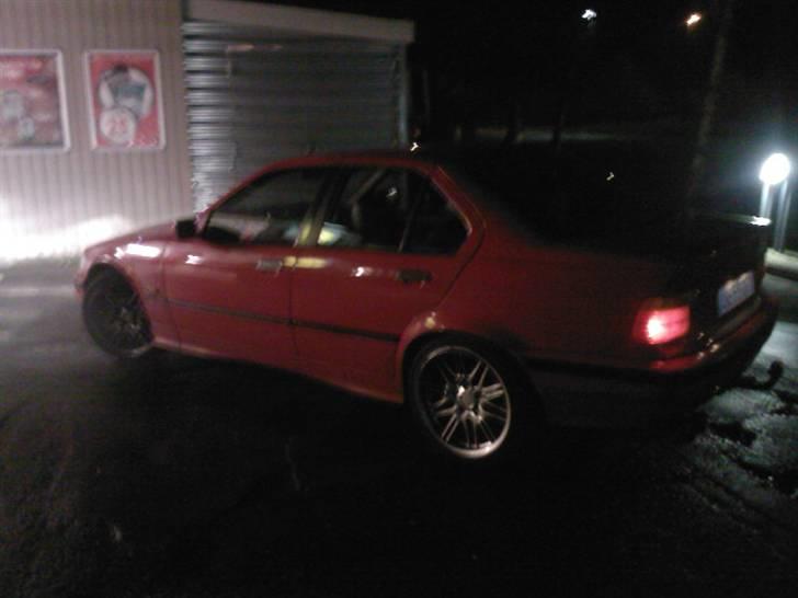 BMW e36 325i billede 3