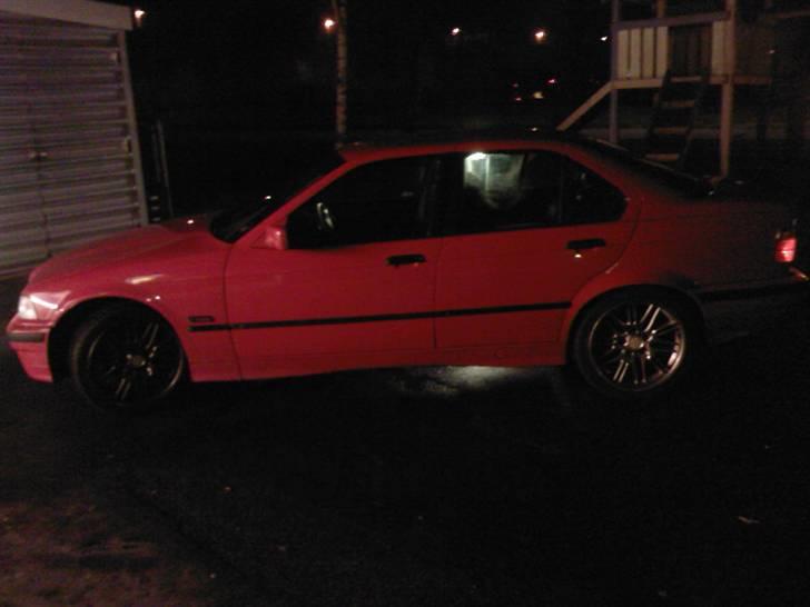 BMW e36 325i billede 4