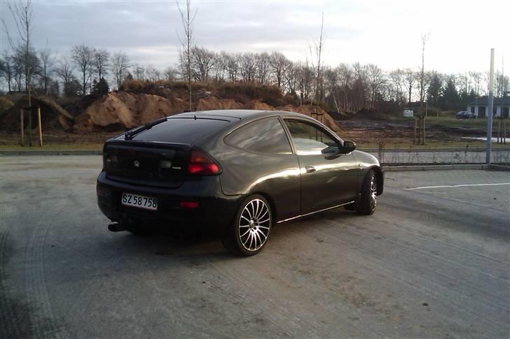 Mazda 323 Coupé Solgt billede 6