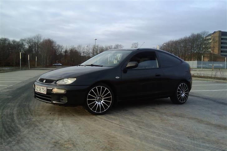 Mazda 323 Coupé Solgt billede 9