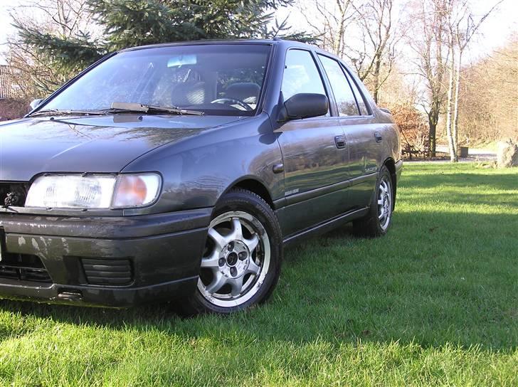Nissan sunny billede 3