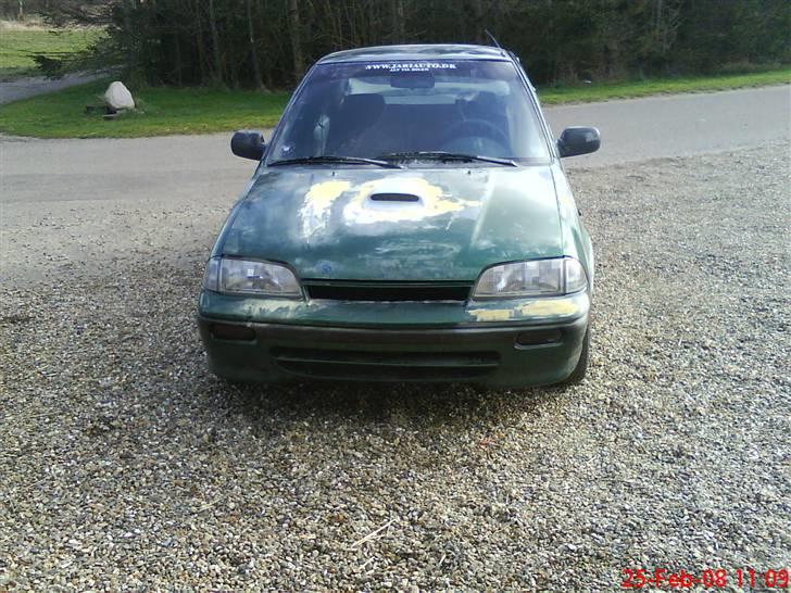 Suzuki Swift Gsi Sport  SOLGT! - skal nok blive godt........... engang :) billede 1