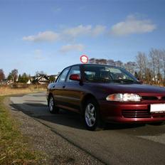 Mitsubishi Lancer GLXi