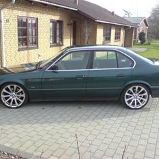 BMW 525I
