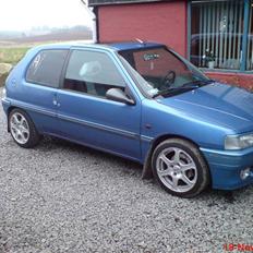 Peugeot 106 xs SOLGT......