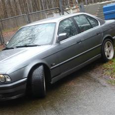 BMW E34 524 TD (SOLGT)
