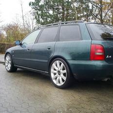 Audi A4 Avant 1.8T ***SOLGT***
