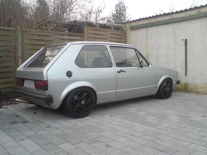 VW Golf 1 GTI Solgt billede 14