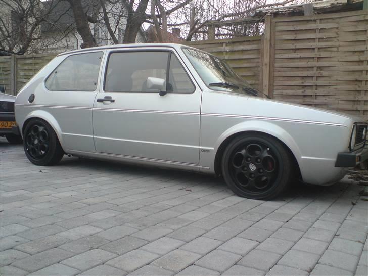 VW Golf 1 GTI Solgt billede 15