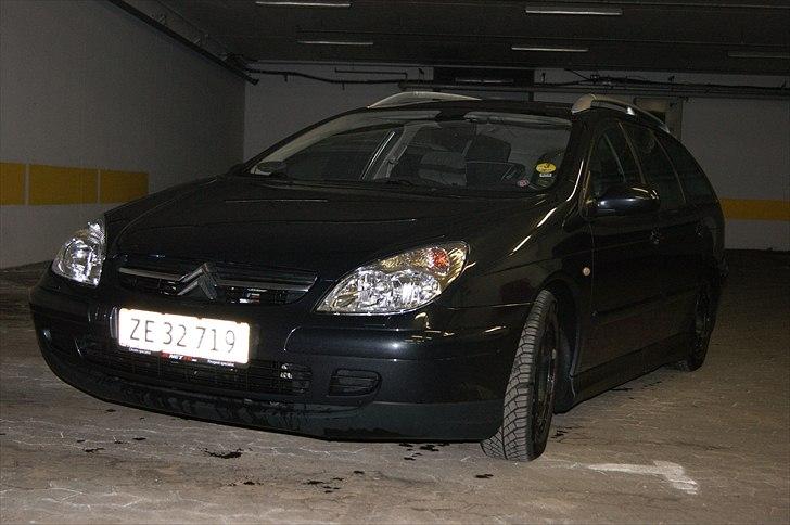 Citroën C5 2,0 HDI <<<solgt>>> - den nye familie container billede 1