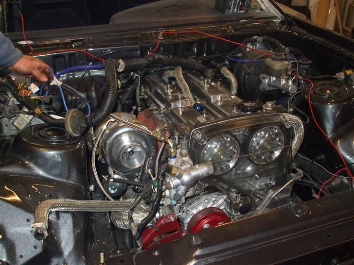 Toyota Supra 3,0 turbo - så begynder det at ligne noget :) billede 19