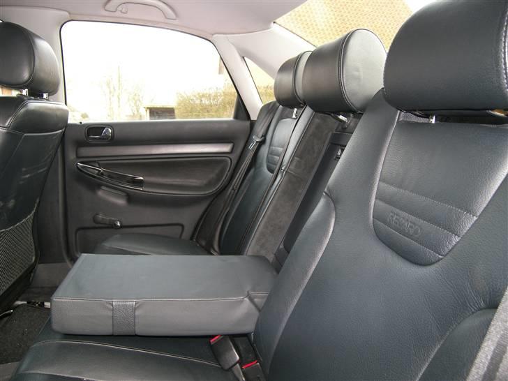 Audi A4 - SOLGT 24/7-08 - Recaro læder billede 4