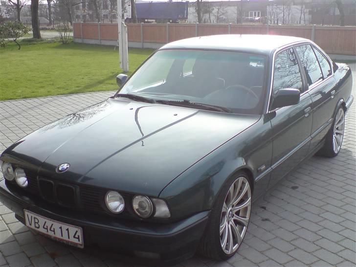 BMW 525I billede 1