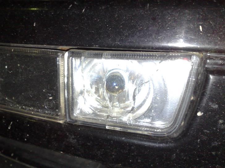 VW Golf 3 Tdi  *Solgt* - Sådan så mine tågelygter ud 3-4 måneder efter jeg havde købt dem af en bruger på bilgalleriet... billede 16