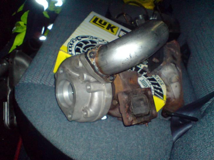 Toyota Carina E Turbo (SOLGT) billede 13