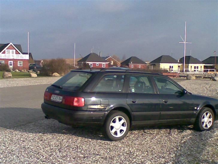 Audi 100 Avant 2.2 aut. S4 billede 4