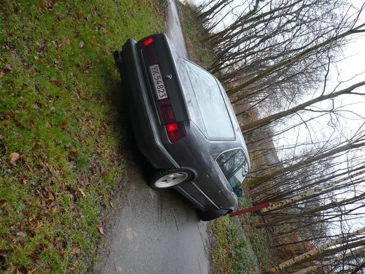 BMW E34 524 TD (SOLGT) billede 8