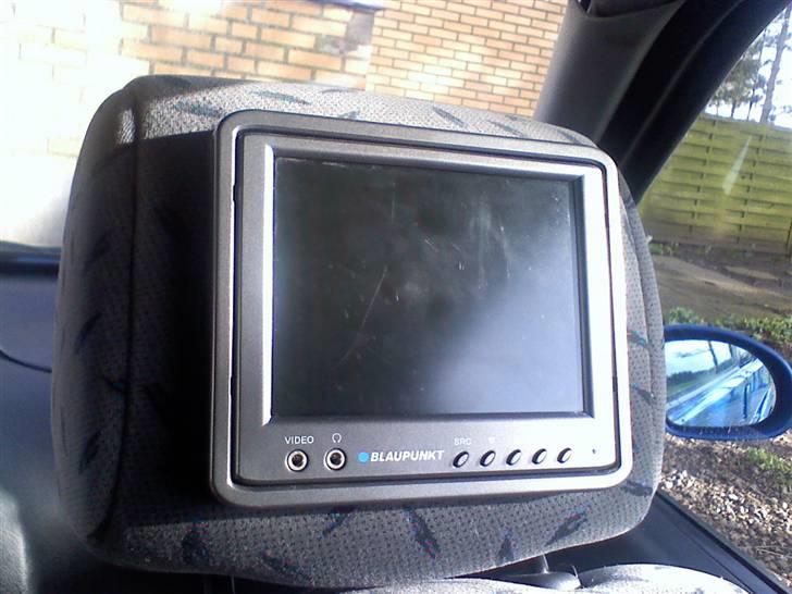 Citroën Saxo VTR - Solgt - Skærme i nakkestøtter billede 19