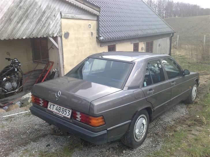 Mercedes Benz 190e w201.soldt billede 5
