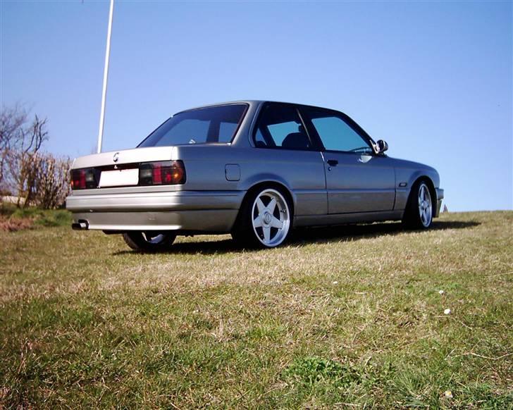 BMW E30 325i *SOLGT* billede 14