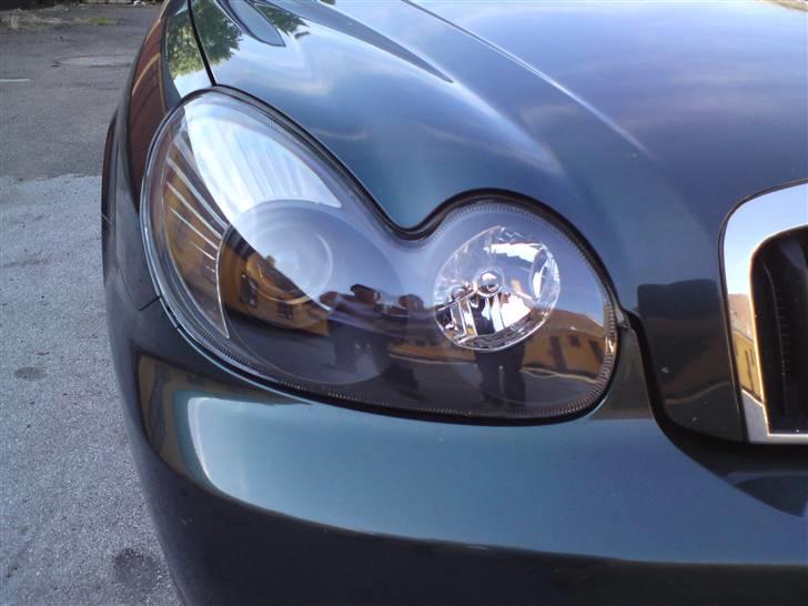 Hyundai Sonata  - Forlygter med sort baggrund billede 11