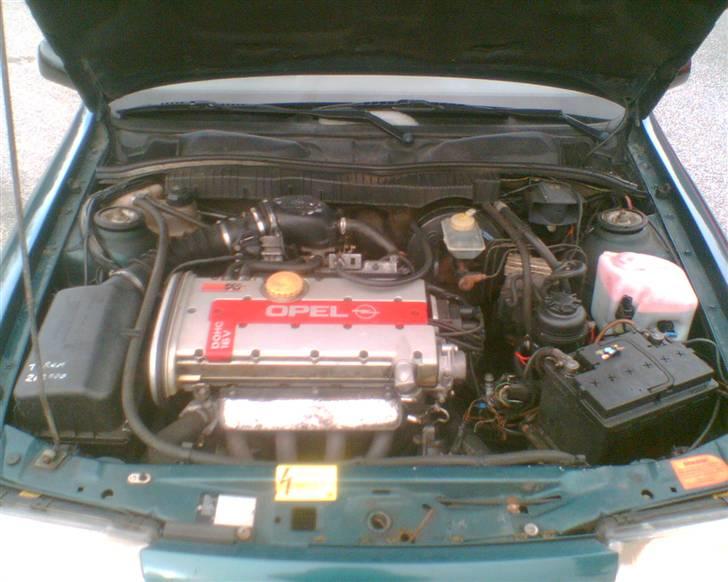 Opel Vectra a 2,0 16v  byttet billede 6