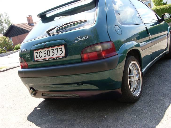 Citroën saxo 1,6i VTS solgt - min gamle escort og min nye saxo vts billede 6