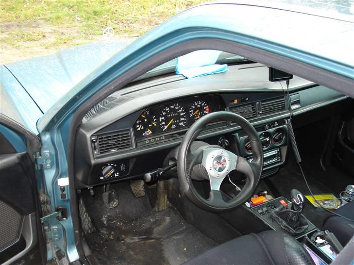 Mercedes Benz 190e       solgt billede 9