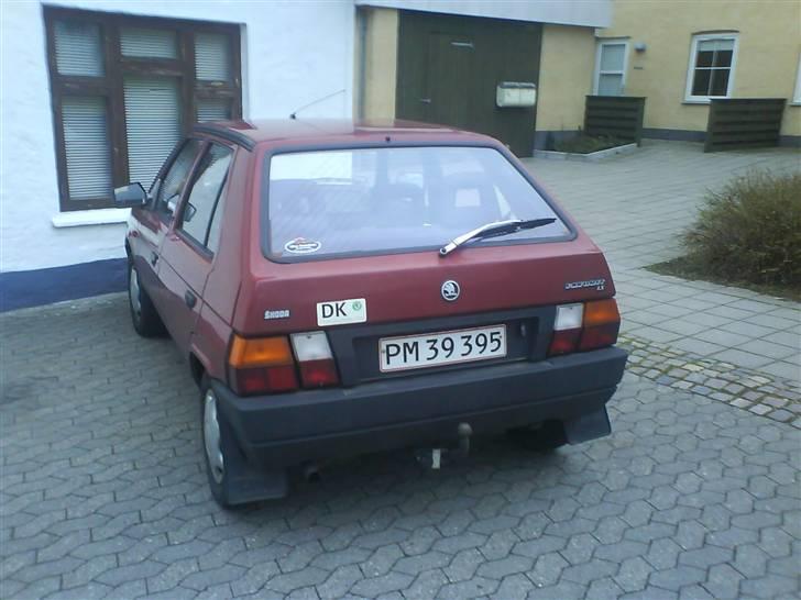 Skoda favorit. (Solgt) billede 3