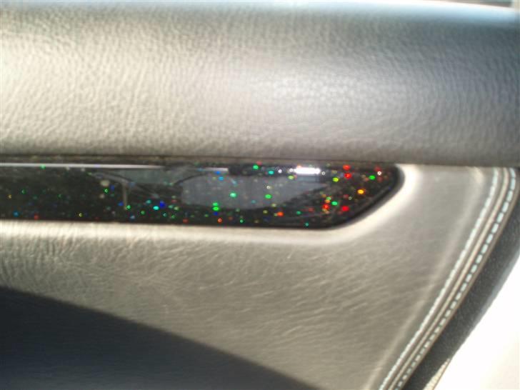 Peugeot 406 TS4 st.car "STJÅLET" - alle lister inden i bilen var blå, eller plastik.. så er blevet sorte med lidt tivoli halløj i.. billede 7