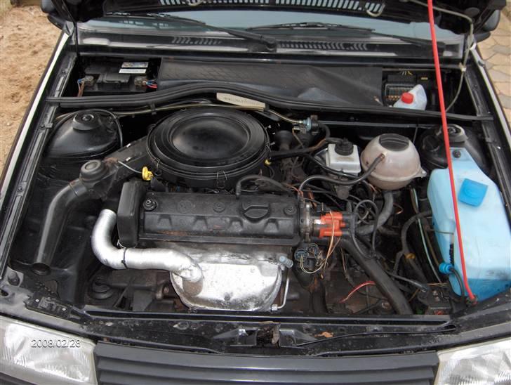 VW *Solgt* Polo Coupe Fox 1.3 - "Kraft værket" den kører faktisk rigtig godt billede 7