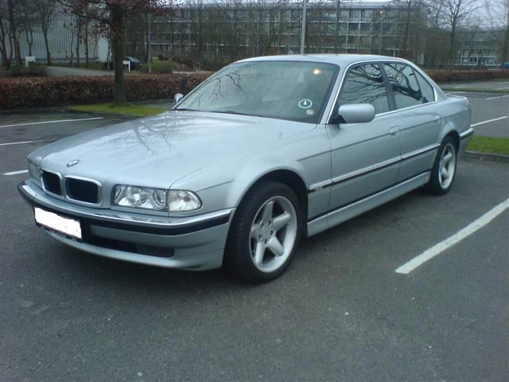 BMW 730i V8 Gangster billede 7