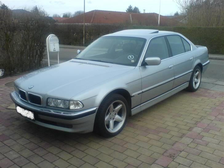 BMW 730i V8 Gangster billede 9