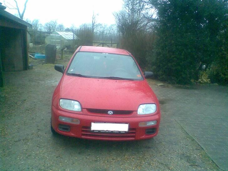 Mazda 323 C - solgt - billede 16