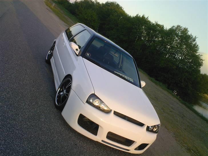 VW Golf 3  1.8 Black / White - 1/3 Træf i viborg billede 6