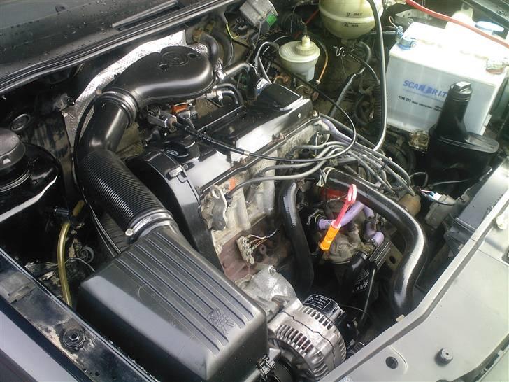 VW Golf 3  1.8 Black / White billede 13