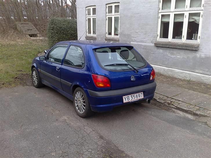 Ford fiesta 1,6 sport 16v billede 2