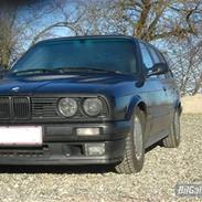 BMW 325i E30 touring (solgt)