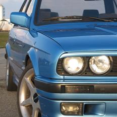 BMW                       E30 324td Zender