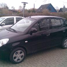 Kia Picanto "Black Box"