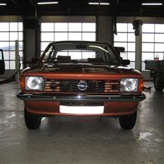 Opel Kadett C