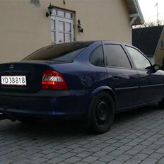 Opel vectra b  SOLGT