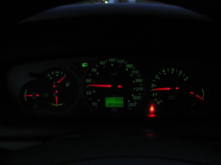 Citroën C5 2,0 HDI <<<solgt>>> - tja 250 når den nok aldrig... billede 13