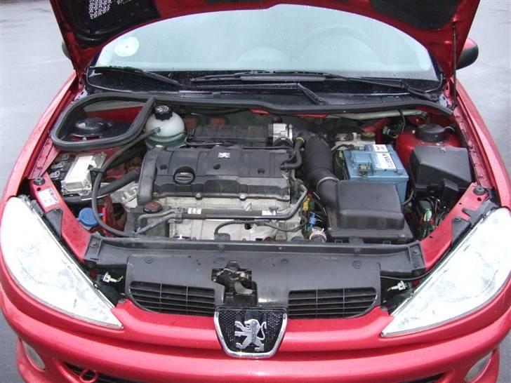 Peugeot 206 S16 solgt billede 7