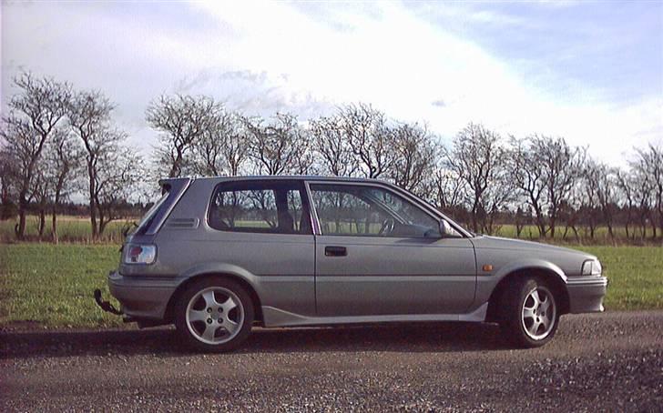 Toyota corolla 1.3 Xl - Lige købt billede 6