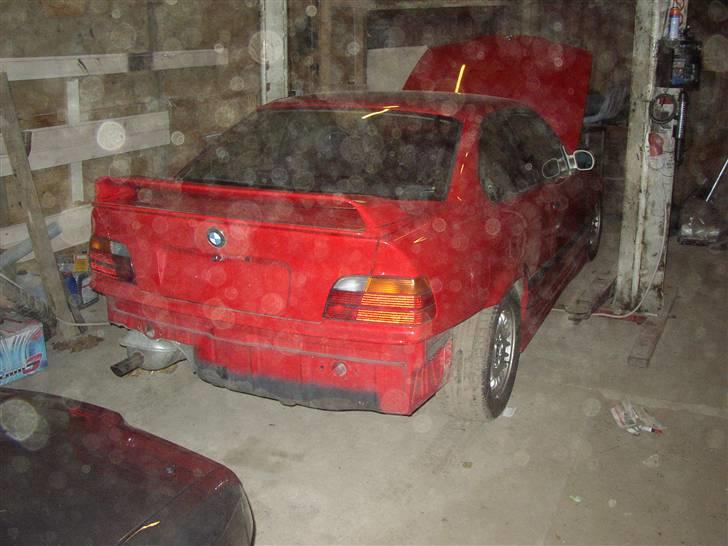 BMW e36 Coupé - Som den holder nu ved MR-bilstyling billede 2