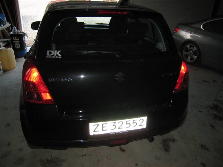 Suzuki Swift GLS billede 7